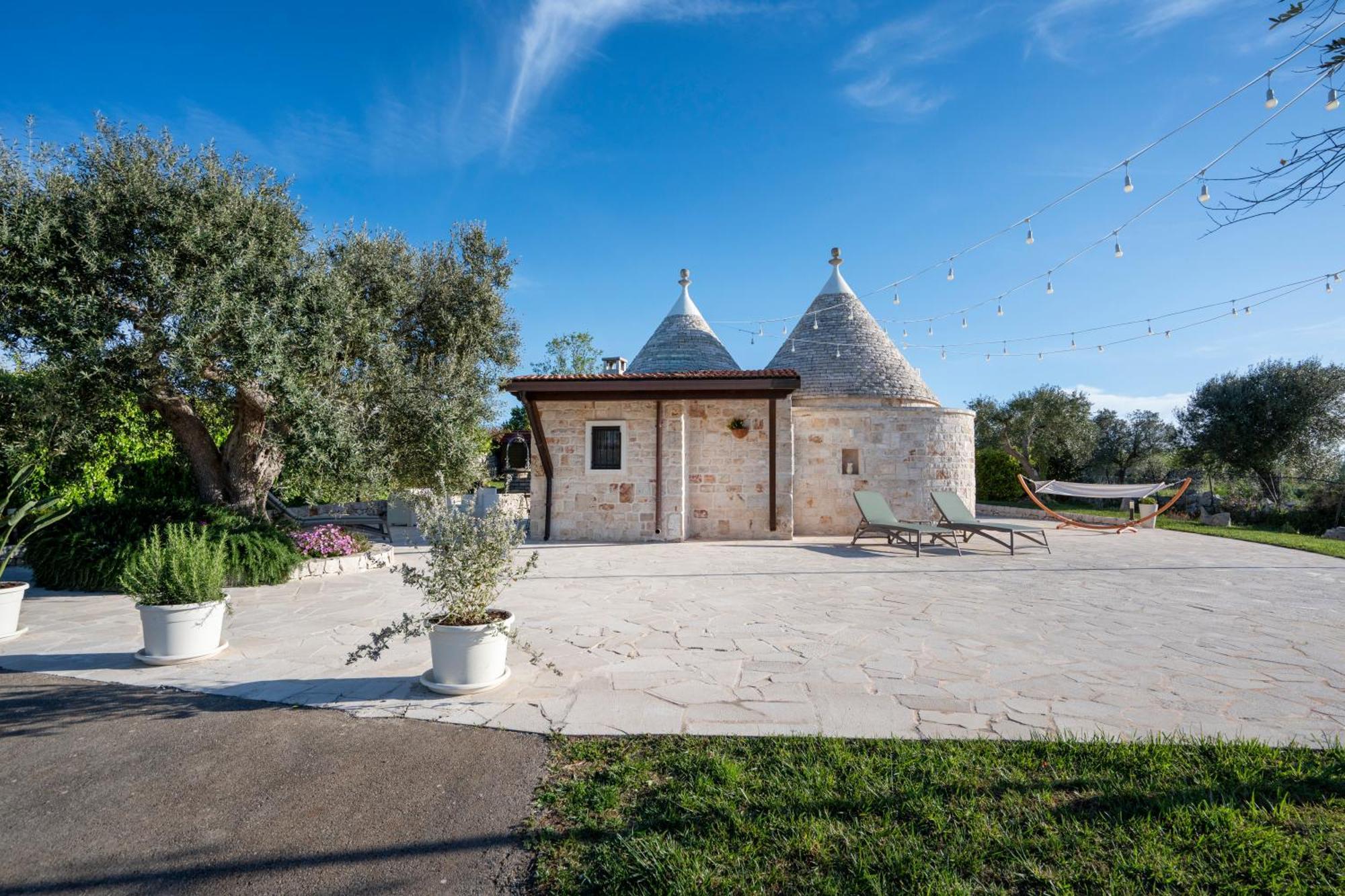 Вілла Trulli Relais Кастеллана-Гротте Екстер'єр фото